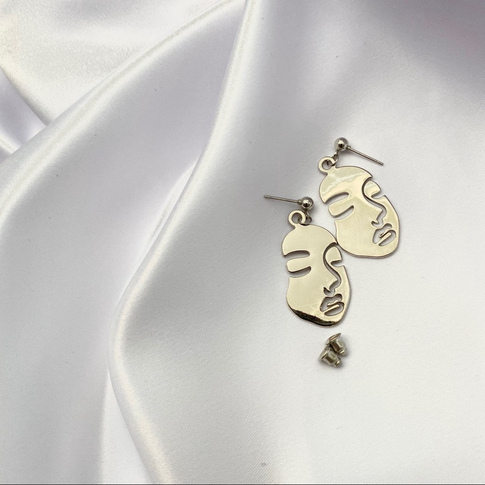 Art Feminist Drop Earring - Picture 4 of 7